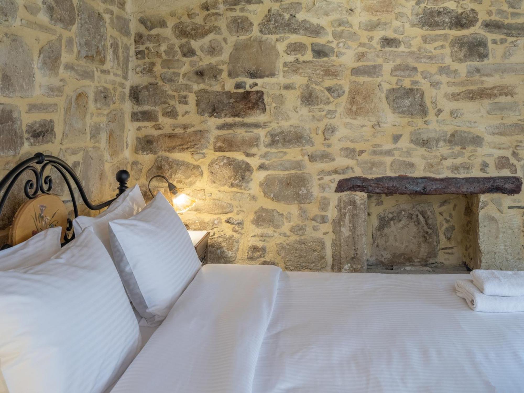 Draganigo Luxury Stone Houses 40 Min From Matala Ano Moulia Luaran gambar